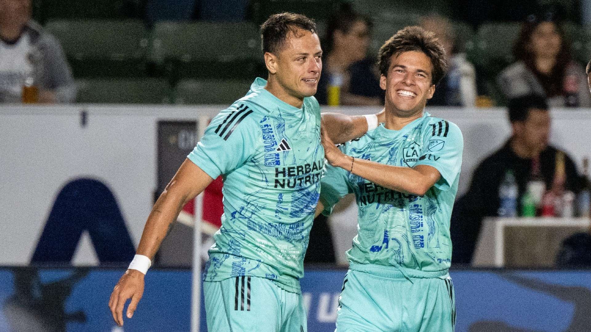 特别是年轻 特别是年轻